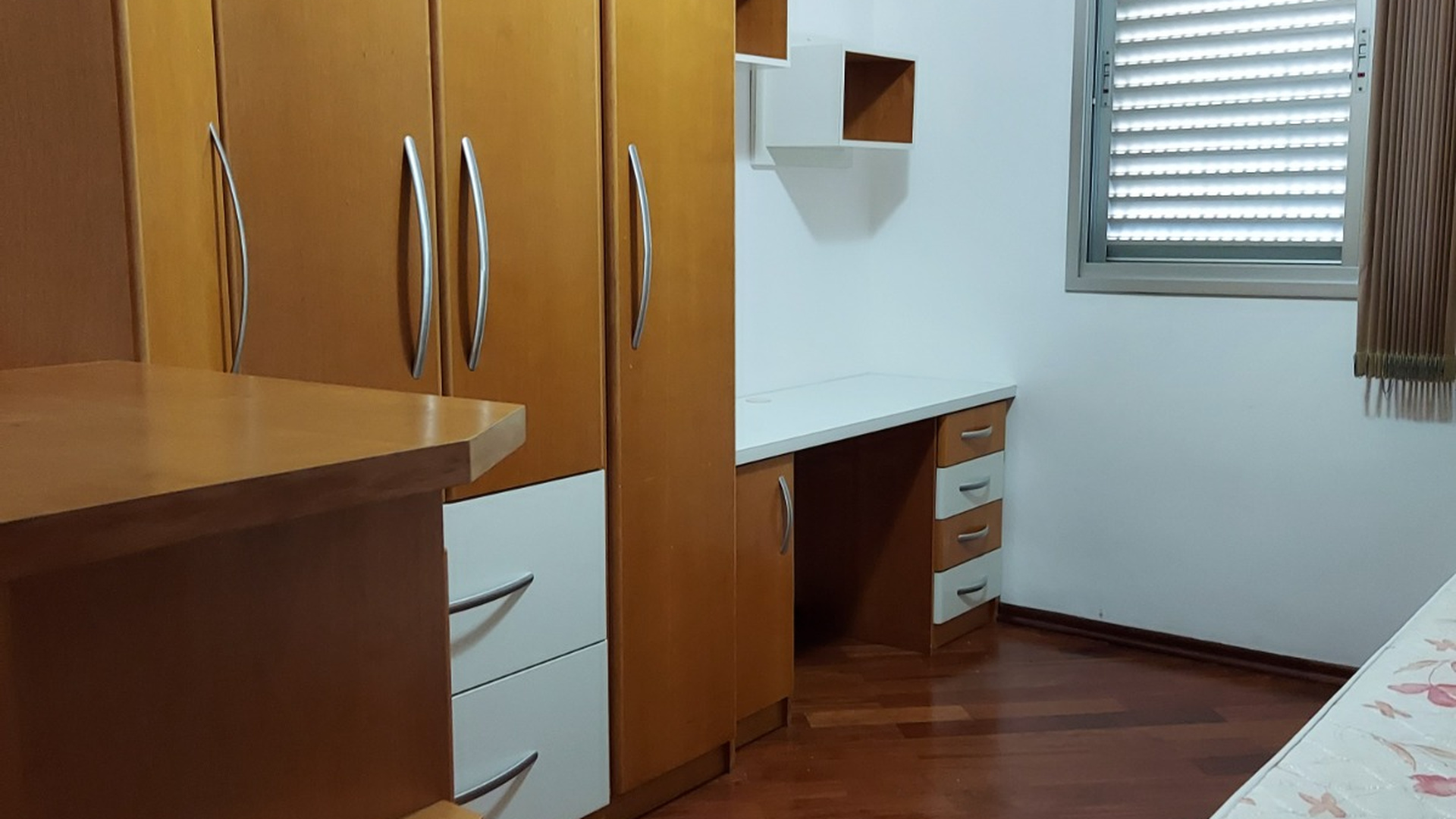 Apartamento no Edifício Sevilha | 3 dormitórios, suíte e vista permanente para a serra — miniatura 20