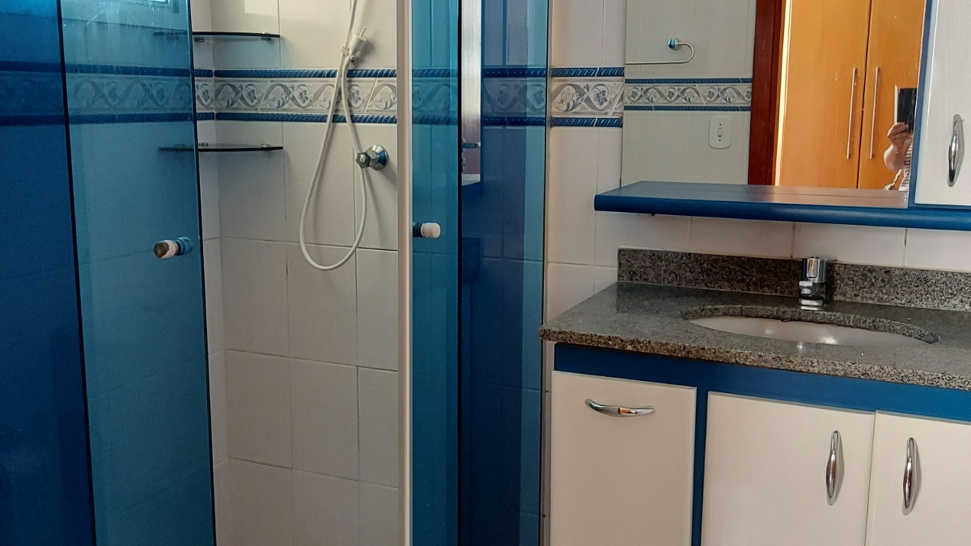 Apartamento no Edifício Sevilha | 3 dormitórios, suíte e vista permanente para a serra — miniatura 31
