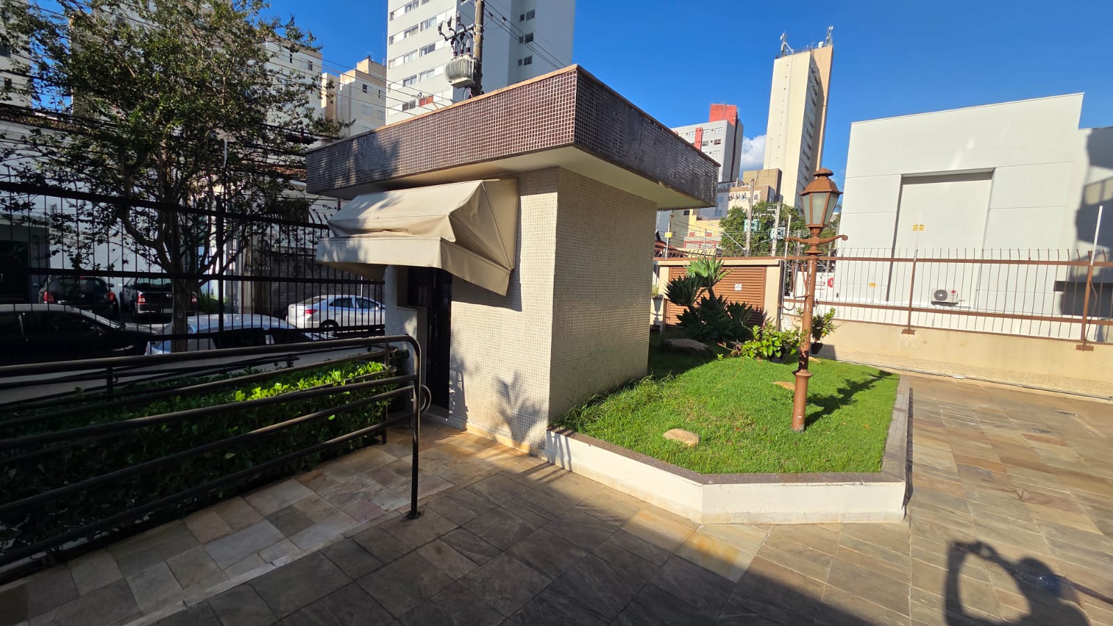 Cobertura Duplex na Vila Adyana no Condomínio Sunshine em São José dos Campos — miniatura 3