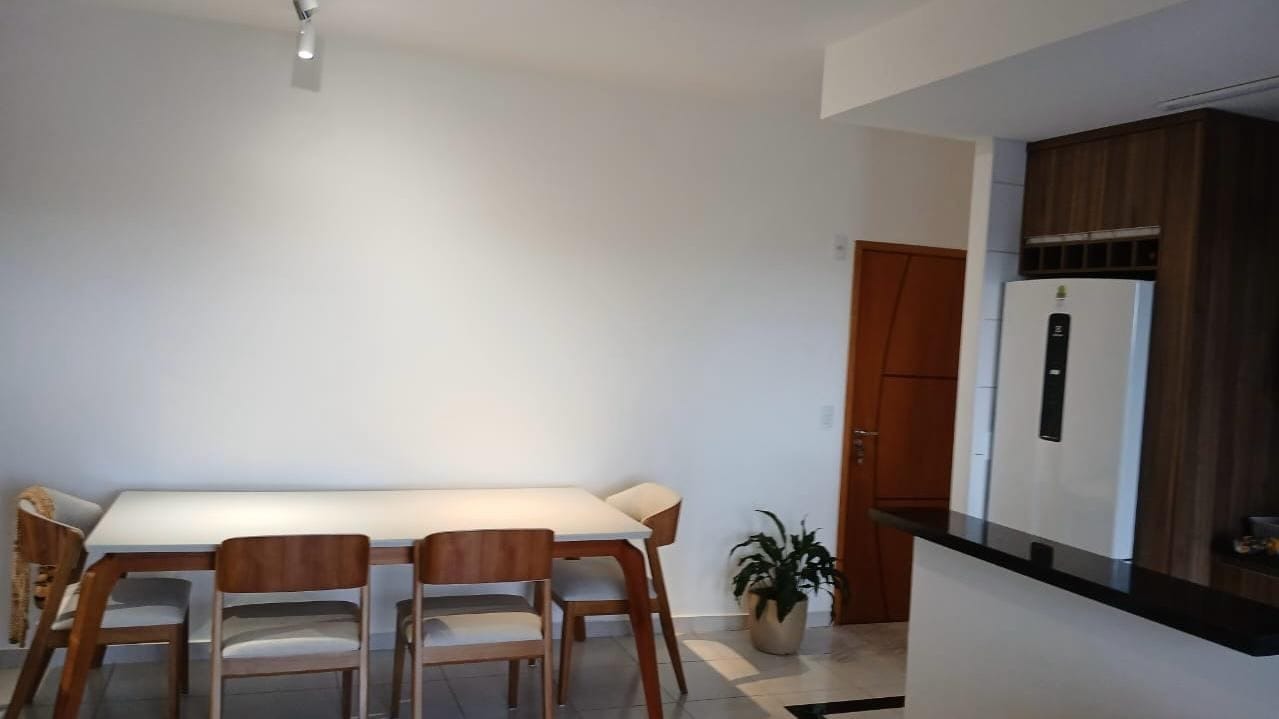 Apartamento no Jardim Oriente no Condomínio Varandas do Oriente em São José dos Campos — miniatura 2