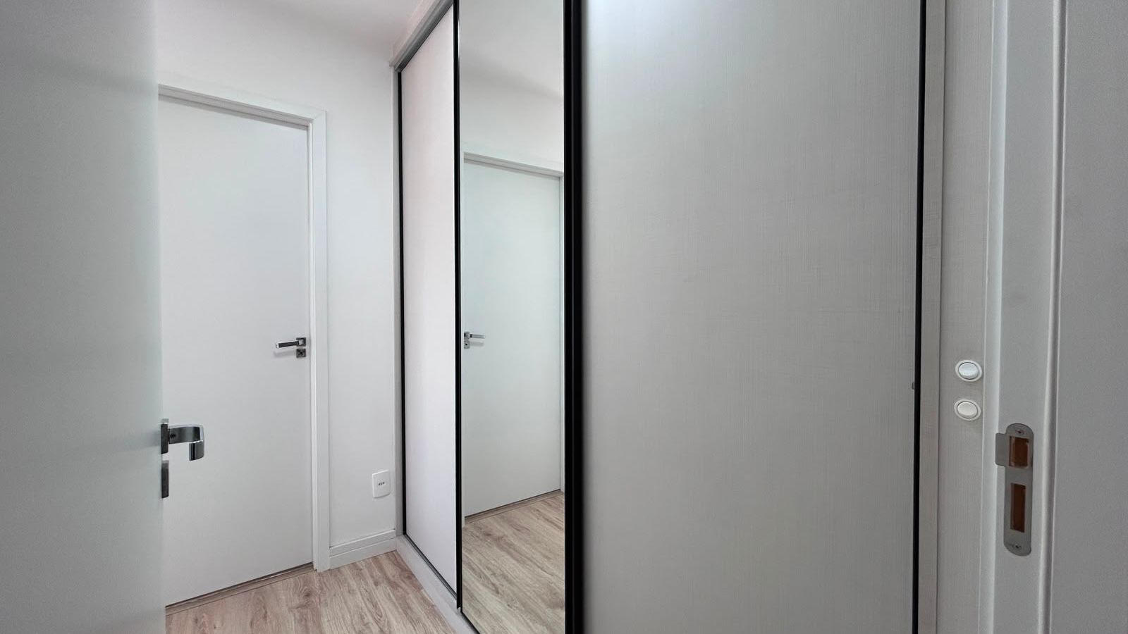 Lindo Apartamento à venda em Andar Alto no Jardim Esplanada — miniatura 17