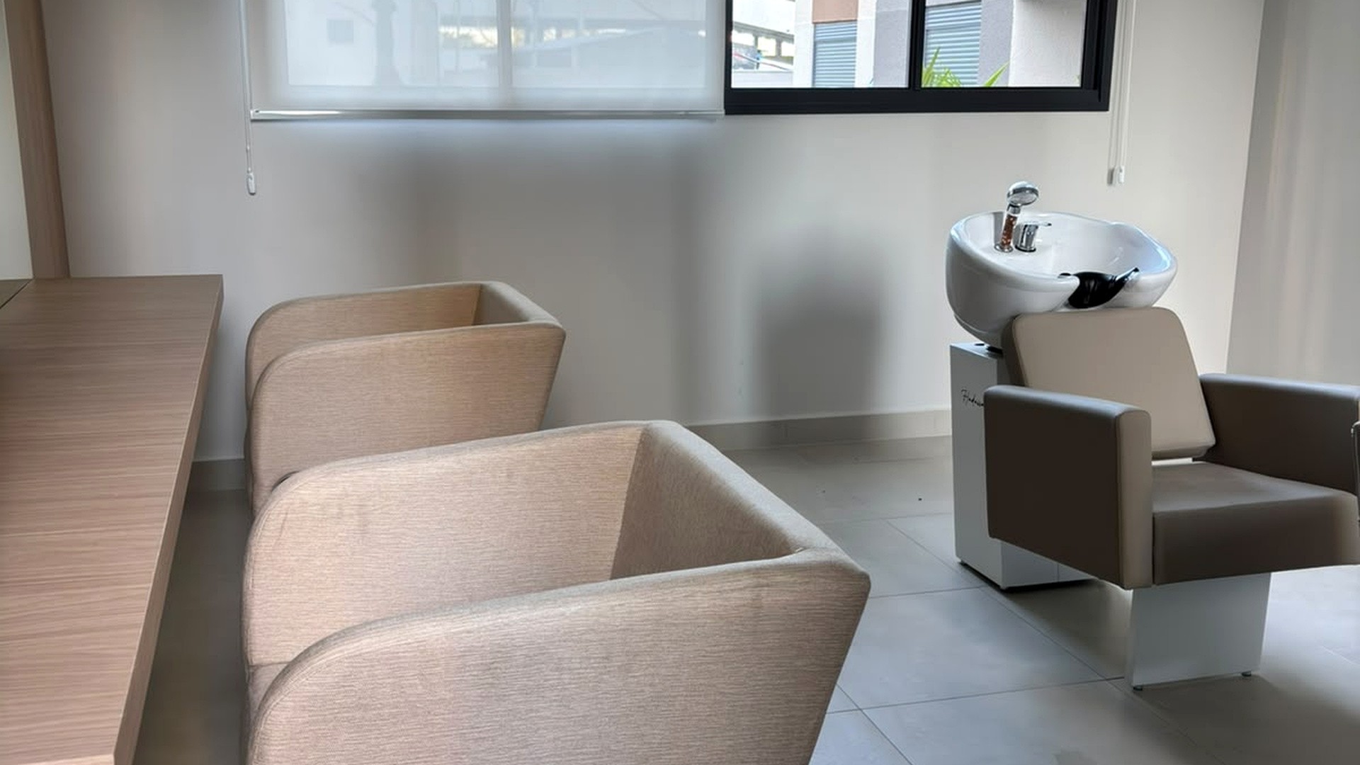 Apartamento à venda no Jardim das Indústrias no Condomínio Green View em São José dos Campos — miniatura 2