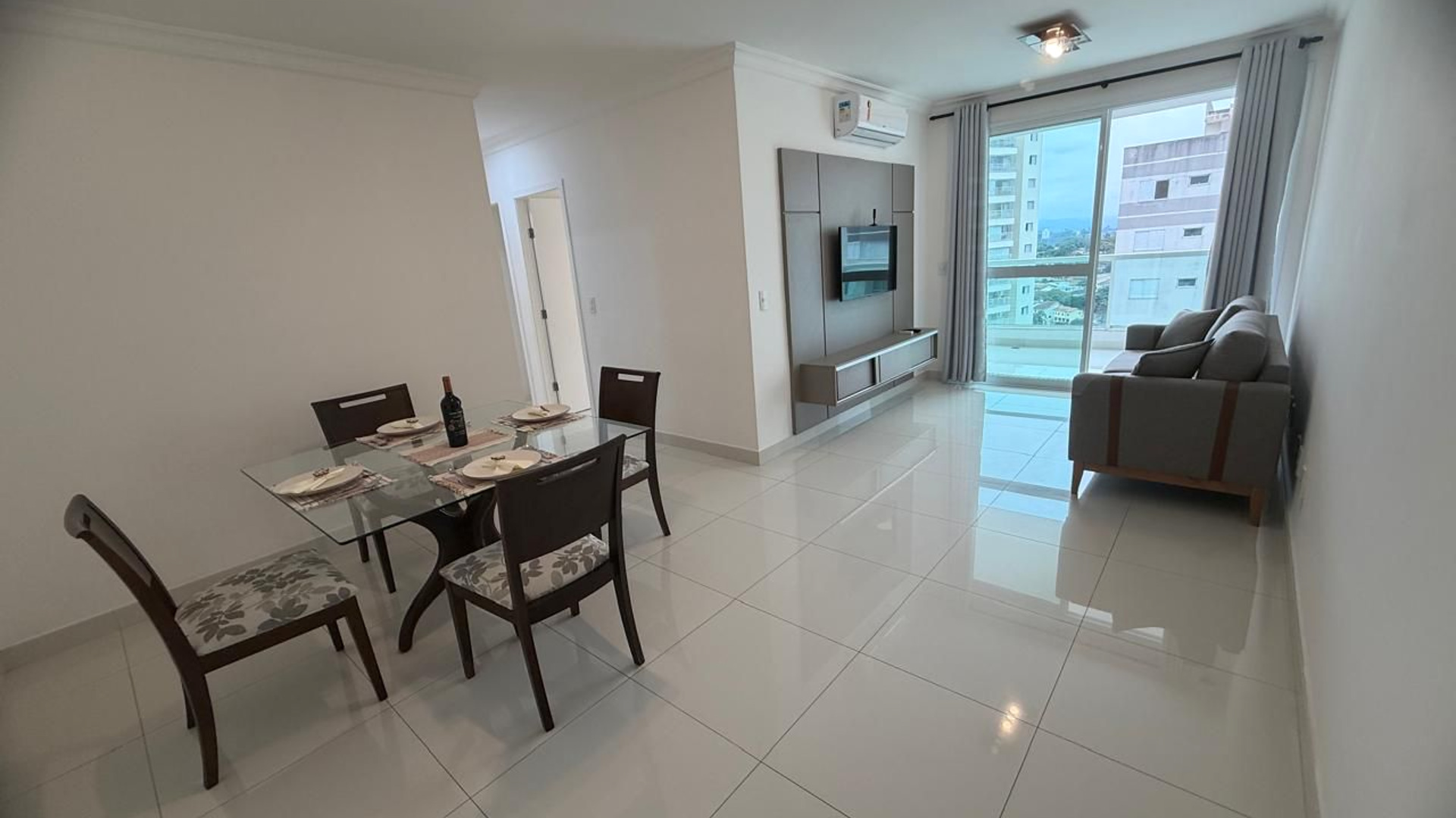 Aluguel - Apartamento mobiliado no Jardim das Colinas em São José dos Campos — miniatura 5