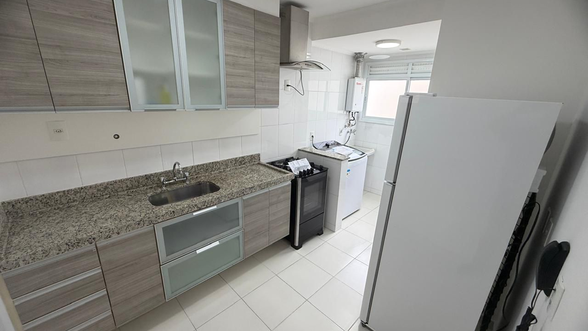 Aluguel - Apartamento mobiliado no Jardim das Colinas em São José dos Campos — miniatura 15