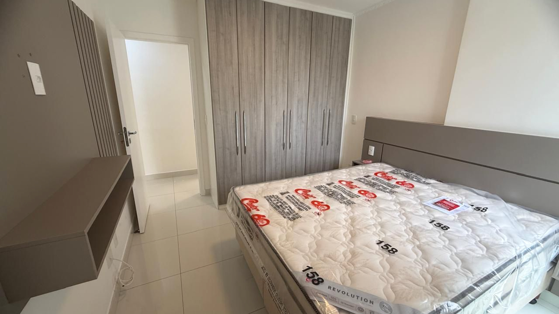 Aluguel - Apartamento mobiliado no Jardim das Colinas em São José dos Campos — miniatura 10