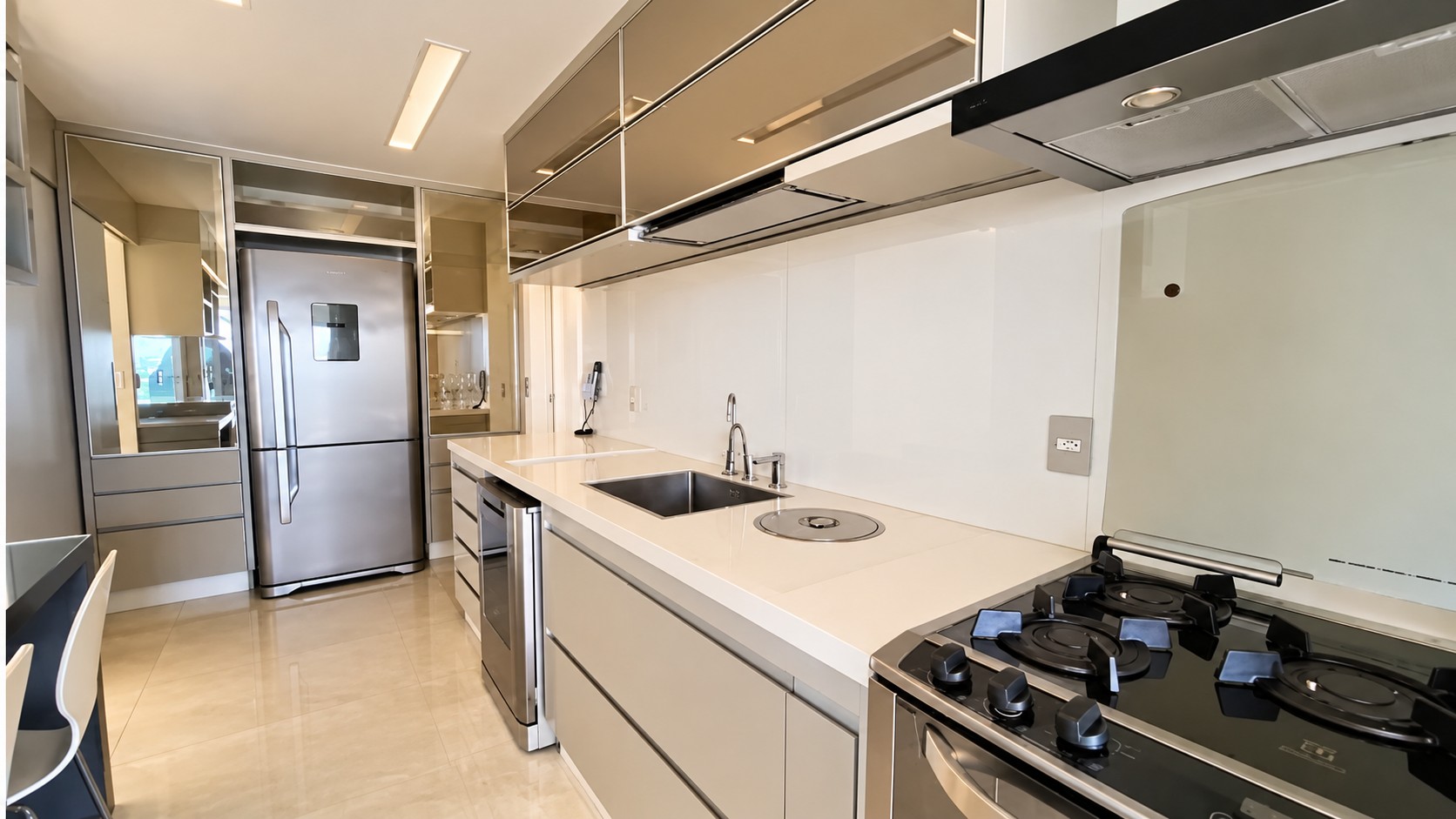 Apartamento à venda  no Condomínio Royal Park no Jardim Aquarius em São José dos Campos — miniatura 23