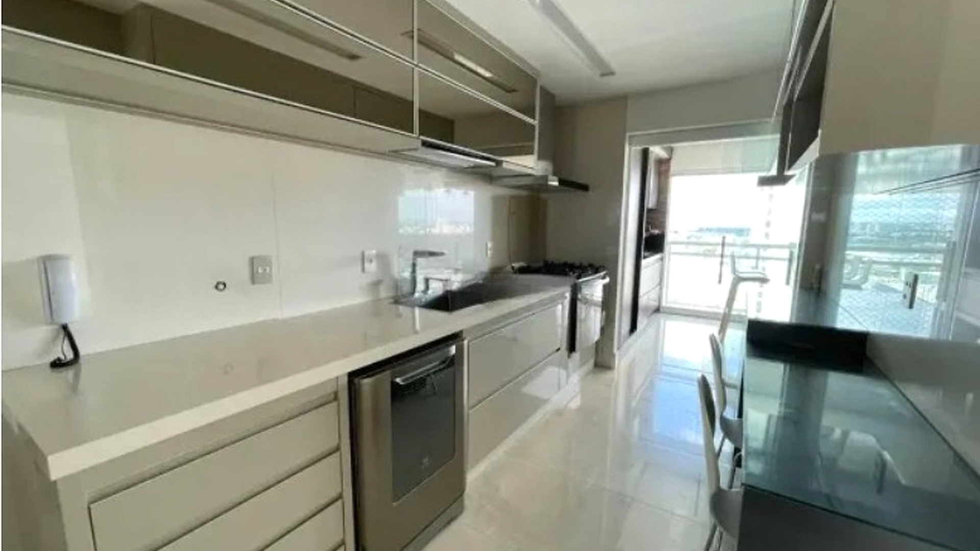 Apartamento à venda  no Condomínio Royal Park no Jardim Aquarius — miniatura 9