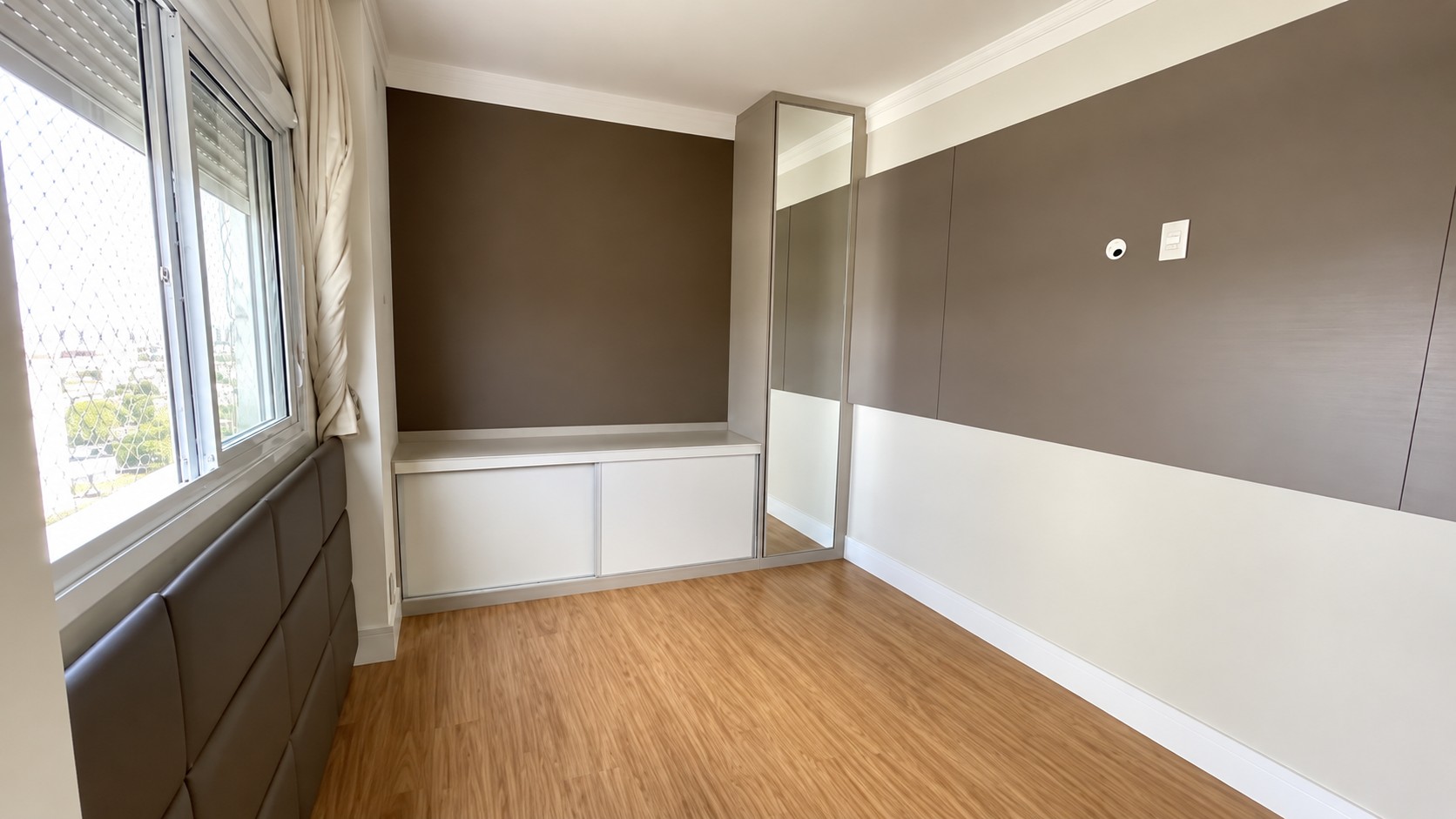 Apartamento à venda  no Condomínio Royal Park no Jardim Aquarius em São José dos Campos — miniatura 30