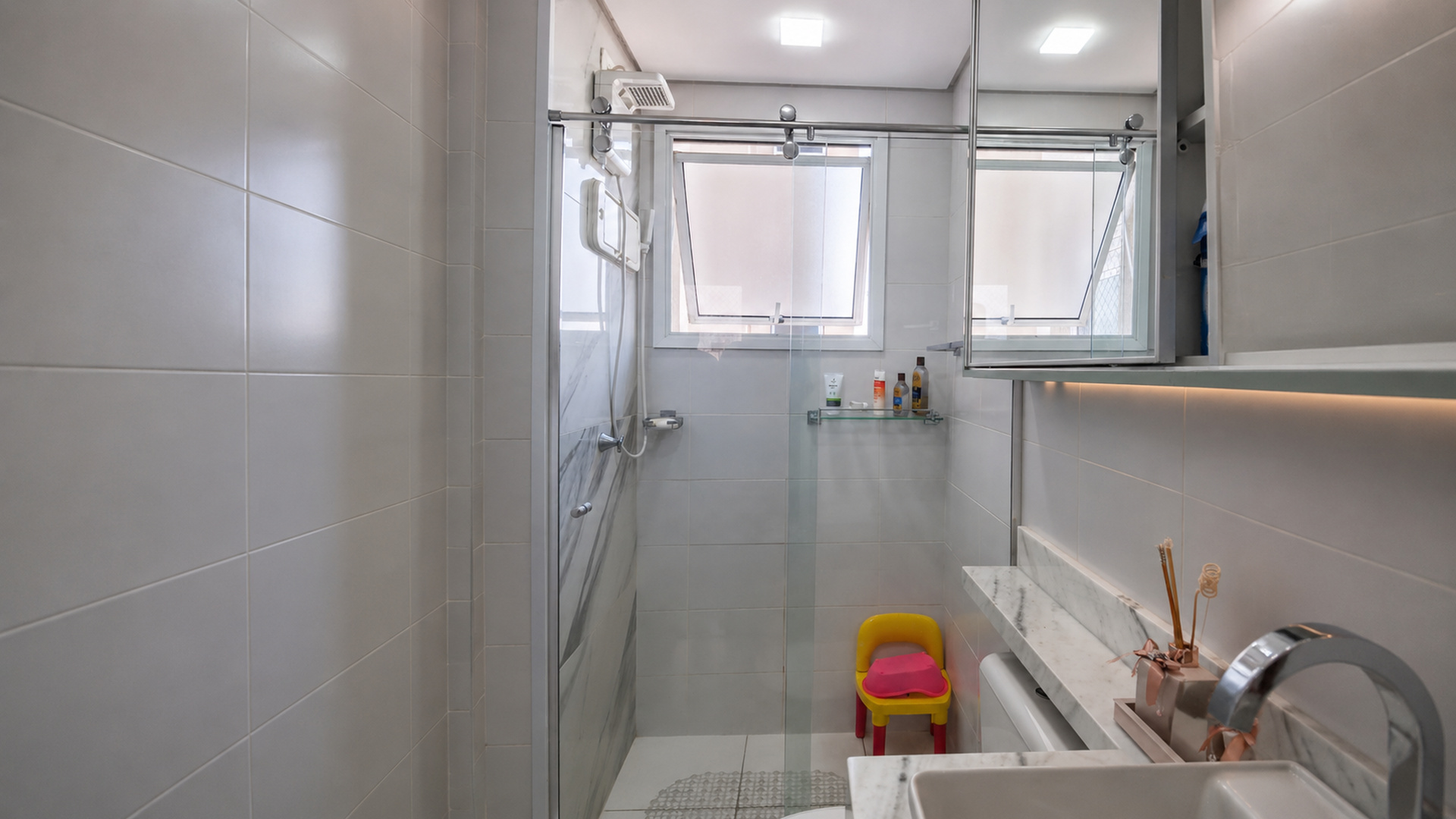 Apartamento no Parque Industrial no Condomínio Tons do Parque em São José dos Campos — miniatura 25