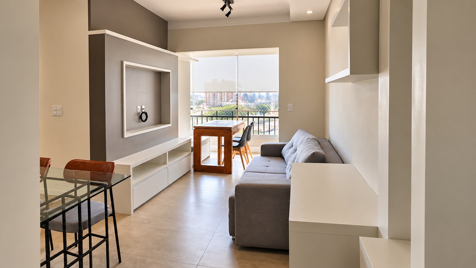 Apartamento Mobiliado à Venda no Jardim das Indústrias em São José dos Campos — miniatura 3