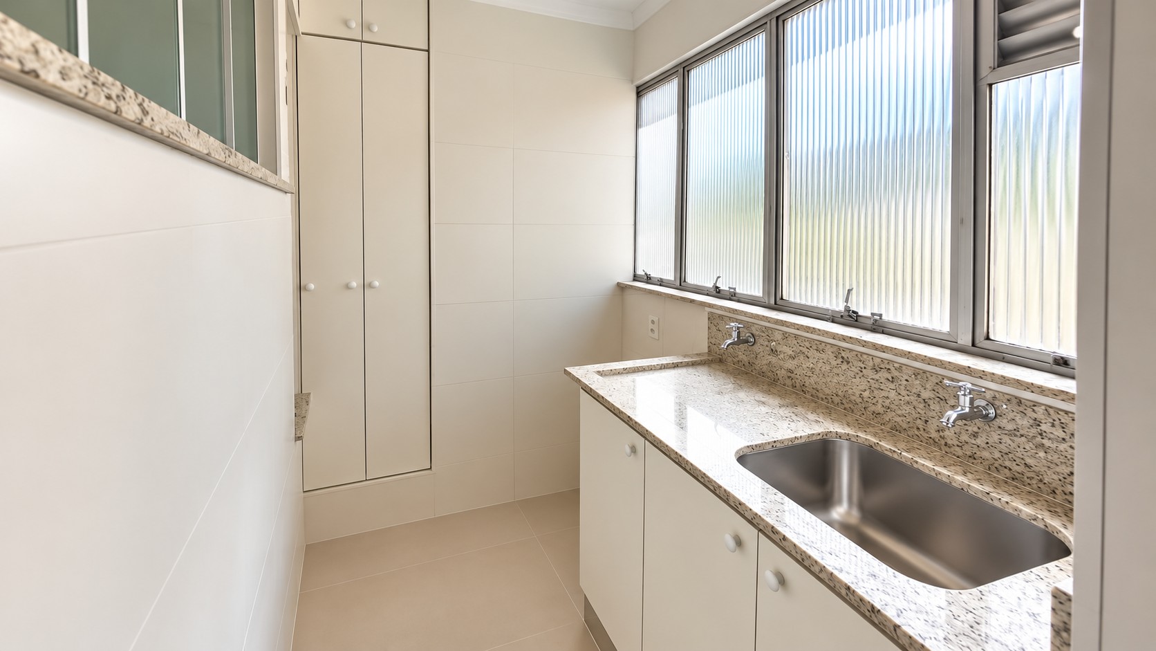 Apartamento Reformado à Venda no Jardim São Dimas em São José dos Campos — miniatura 13