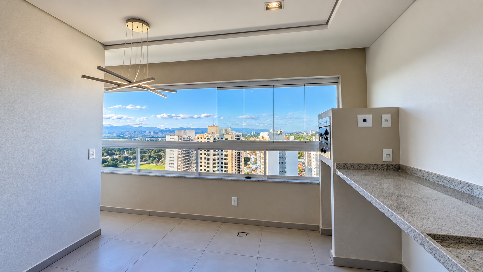 Repasse de Apartamento Personalizado no Kingdom Towers no Jardim das Colinas — miniatura 4