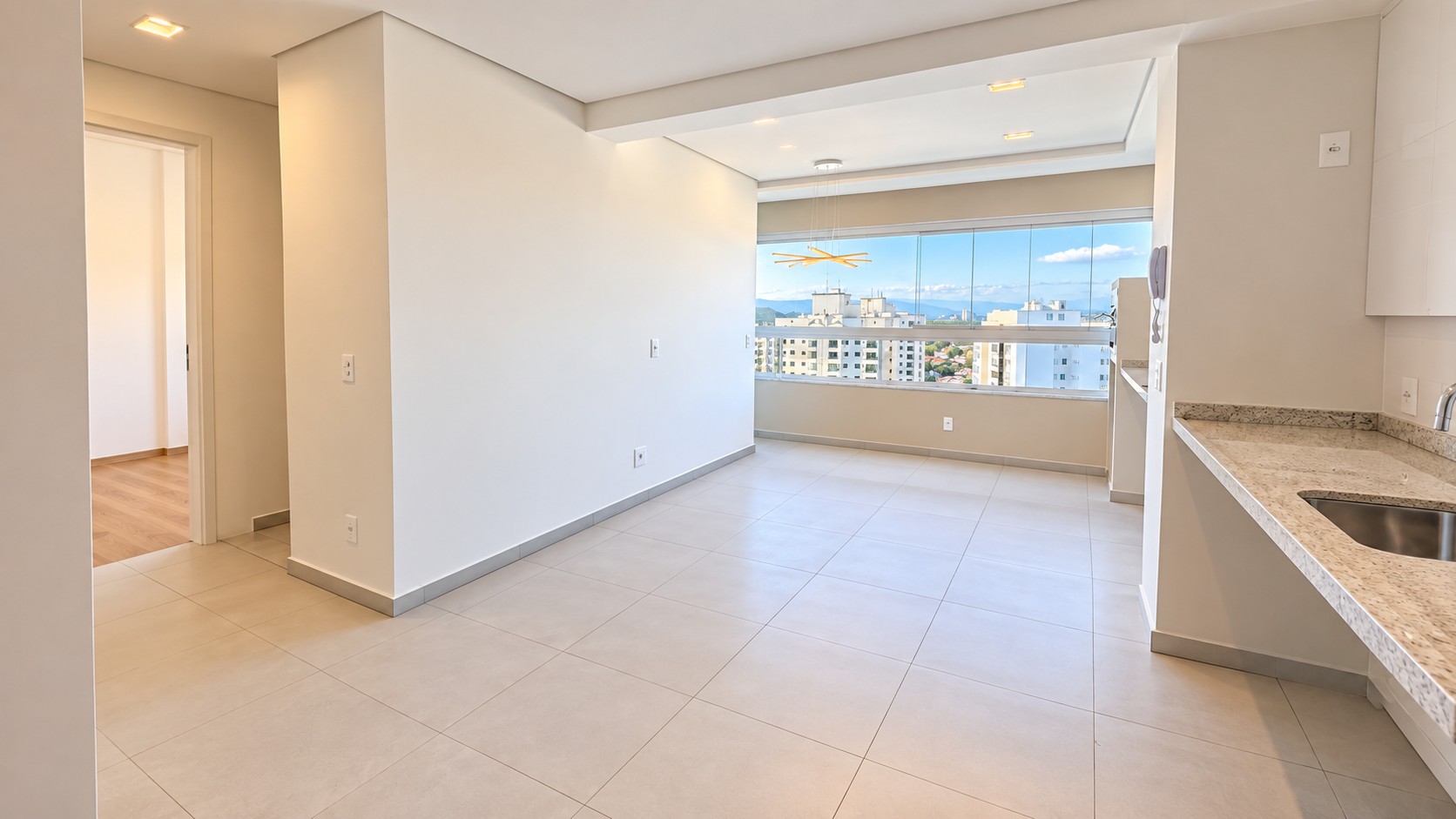 Repasse de Apartamento Personalizado no Kingdom Towers no Jardim das Colinas — miniatura 6
