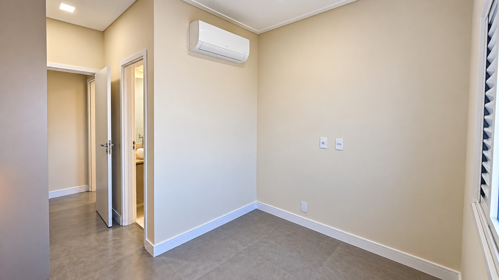 Apartamento à Venda no Residencial The Gold no Urbanova — miniatura 18
