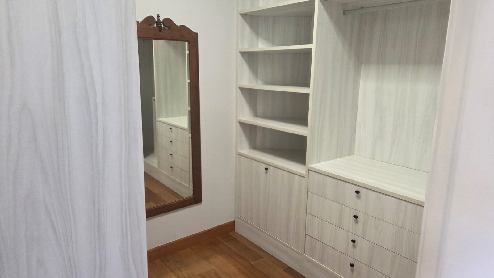Casa para Locação no Alphaville II com 4 suítes, elevador e lazer completo — miniatura 30