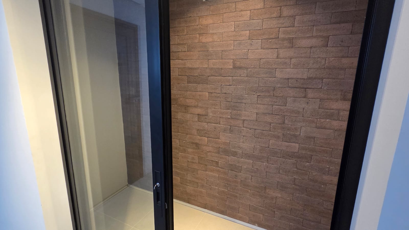 Casa de alto padrão à venda no Alphaville I com 4 suítes, elevador, adega e vista panorâmica — miniatura 24