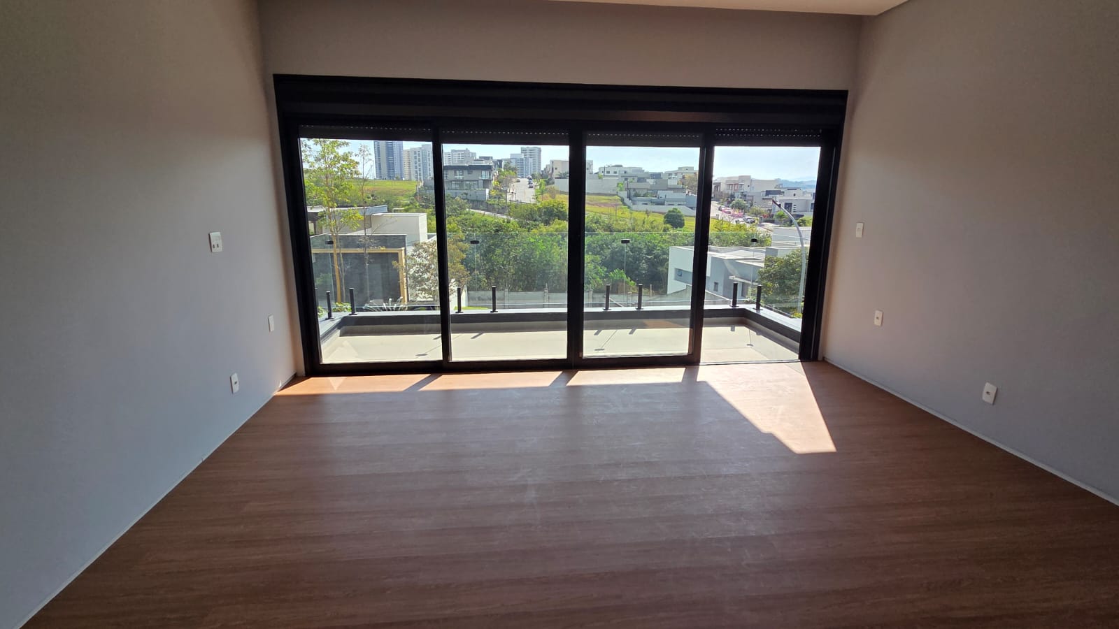 Casa de alto padrão à venda no Alphaville I com 4 suítes, elevador, adega e vista panorâmica — miniatura 57