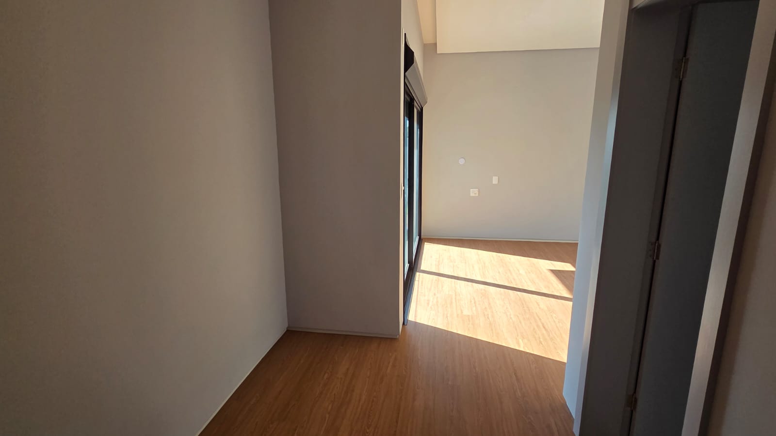 Casa de alto padrão à venda no Alphaville I com 4 suítes, elevador, adega e vista panorâmica — miniatura 74