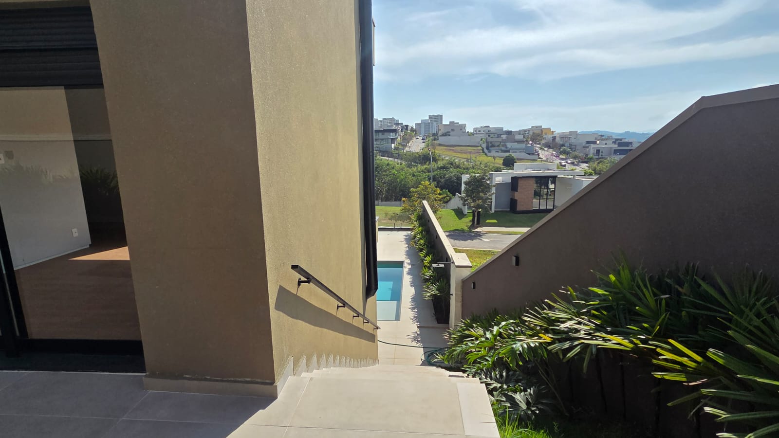Casa de alto padrão à venda no Alphaville I com 4 suítes, elevador, adega e vista panorâmica — miniatura 76