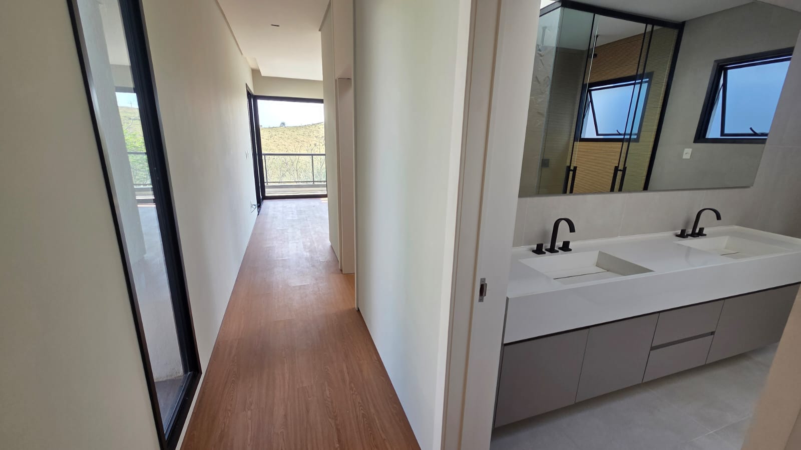 Casa de alto padrão à venda no Montserrat com 4 suítes, adega, elevador e vista permanente — miniatura 51