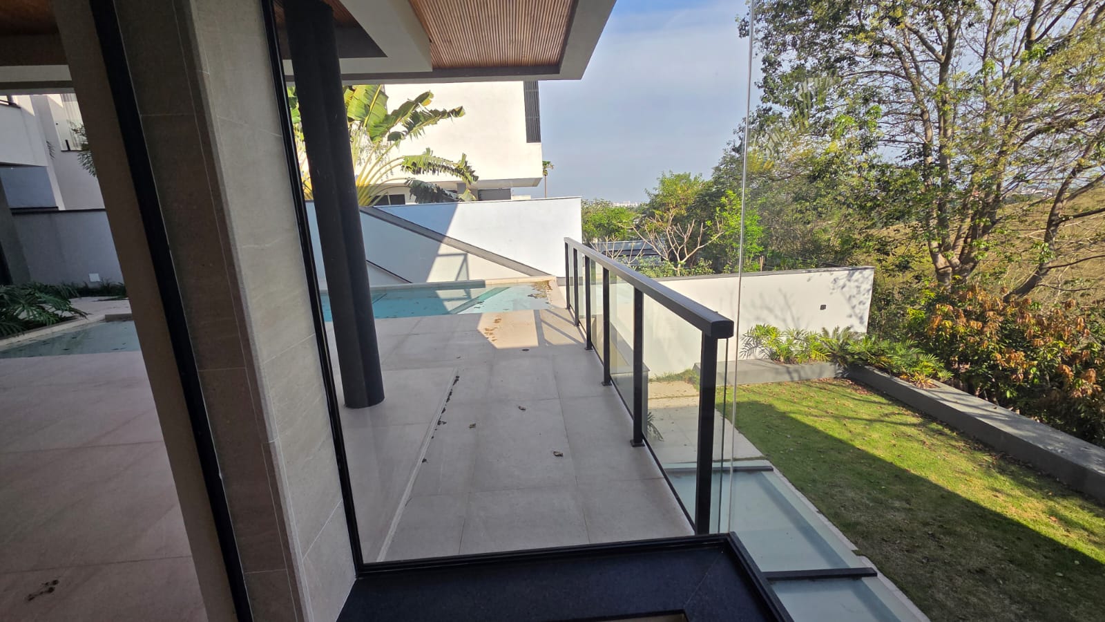 Casa de alto padrão à venda no Montserrat com 4 suítes, adega, elevador e vista permanente — miniatura 78