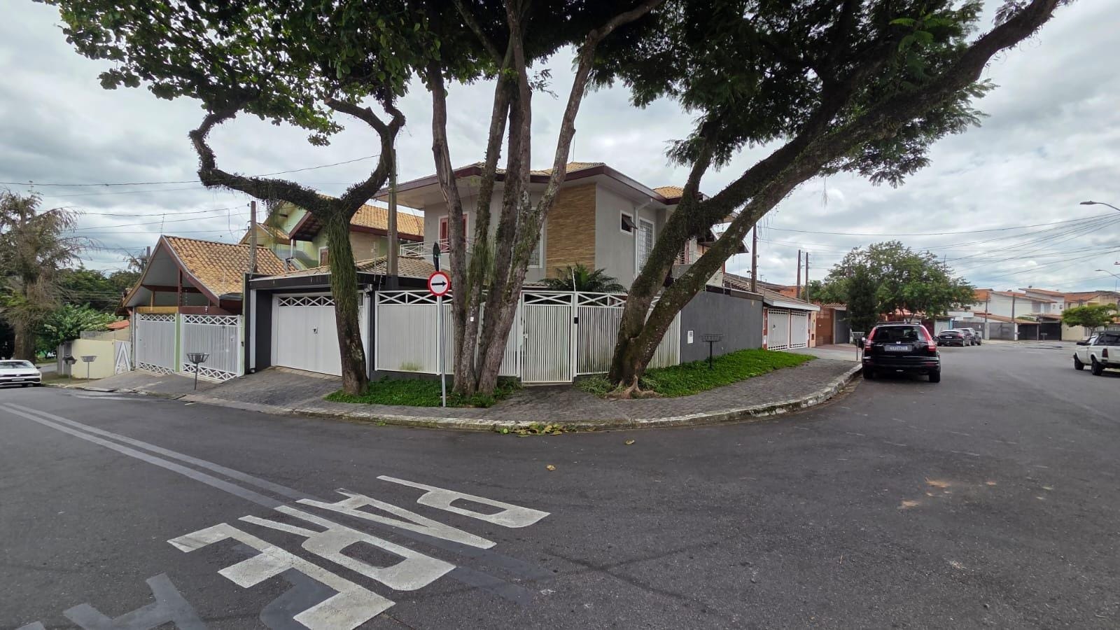 Sobrado no Jardim das Indústrias em São José dos Campos, localizado em Jardim das Indústrias - São José dos Campos/SP