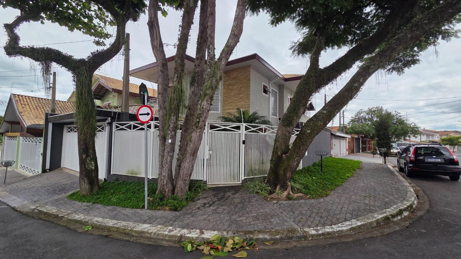 Sobrado no Jardim das Indústrias em São José dos Campos — miniatura 3