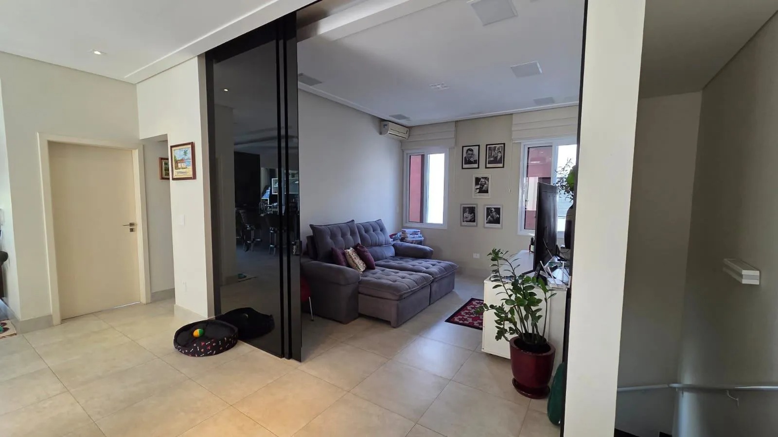 Casa de Alto Padrão no Condomínio Residencial Alphaville II em São José dos Campos — miniatura 17