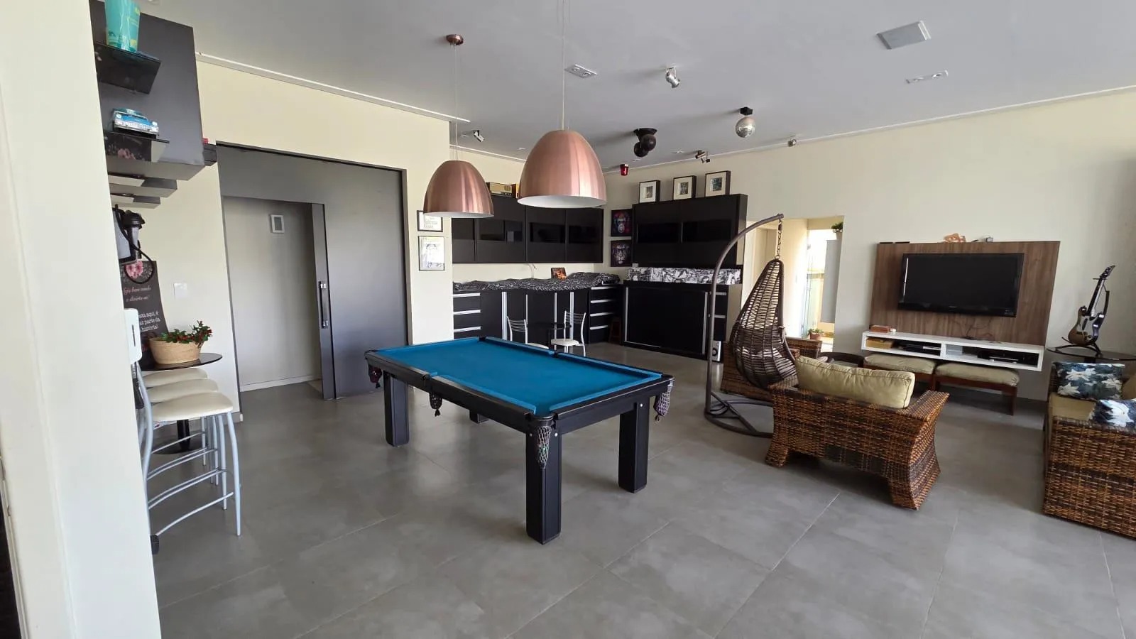 Casa de Alto Padrão no Condomínio Residencial Alphaville II em São José dos Campos — miniatura 4