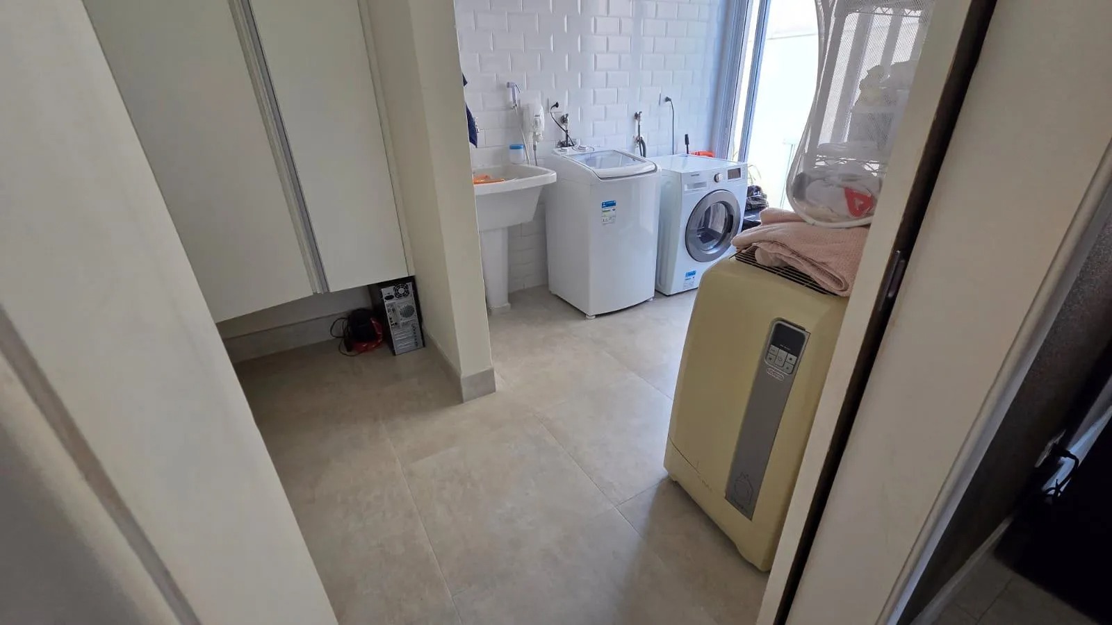 Casa de Alto Padrão no Condomínio Residencial Alphaville II em São José dos Campos — miniatura 7