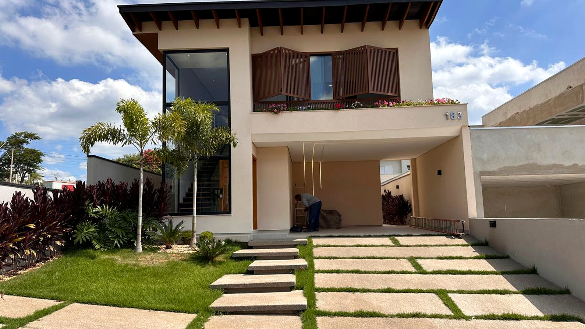 Casa de alto padrão à venda no Residencial Fogaça Jacareí, localizado em Jardim Panorama • Jacareí/SP