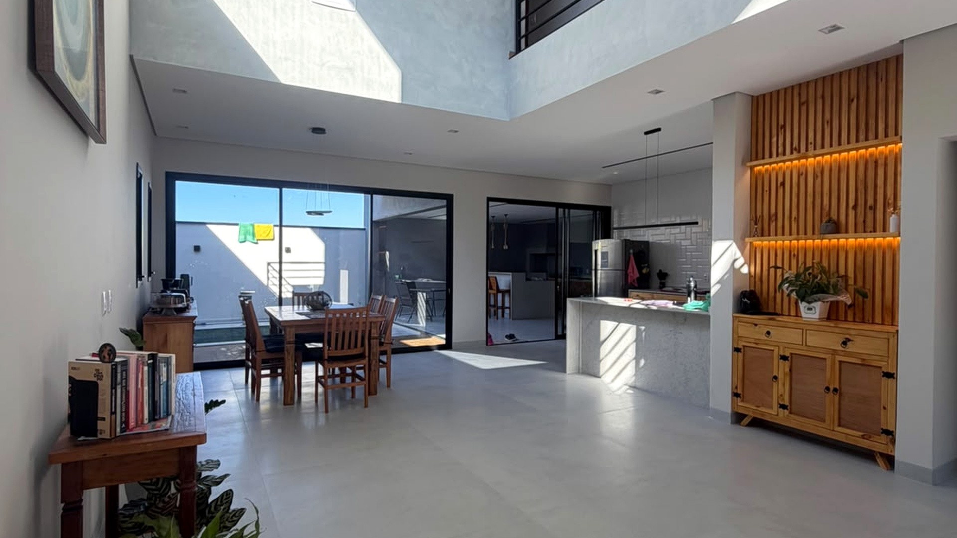 Casa à venda no Condomínio Residencial Mantiqueira em São José dos Campos — miniatura 4