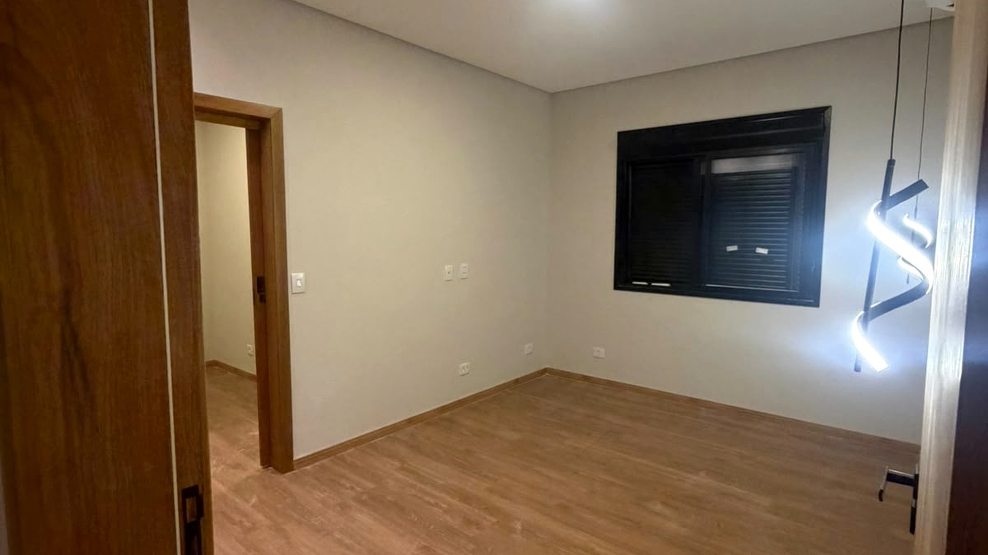 Casa à venda no Condomínio Residencial Mantiqueira em São José dos Campos — miniatura 17