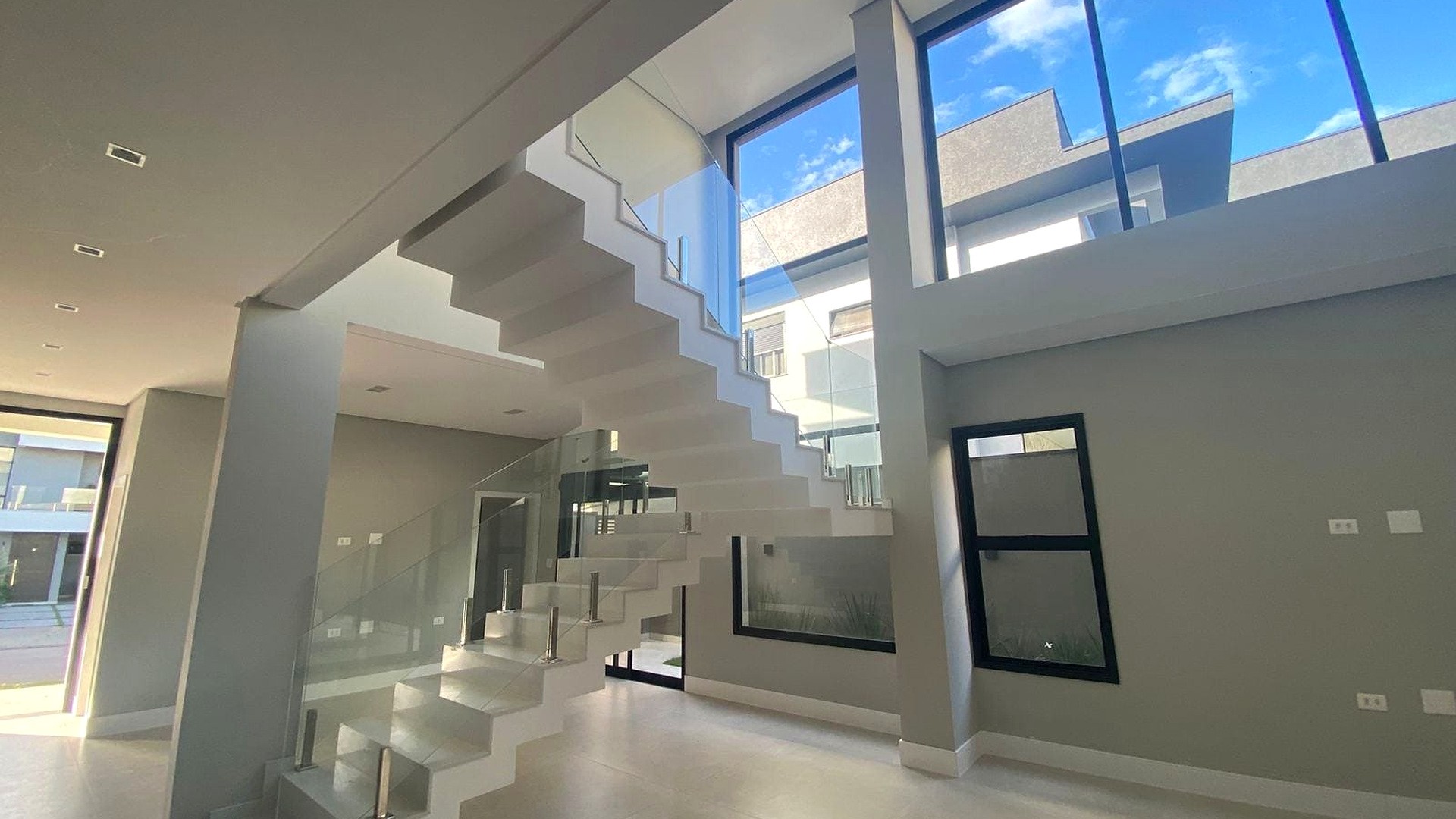 Casa de Alto Padrão no Urbanova no Condomínio Residencial Alphaville II em São José dos Campos — miniatura 19