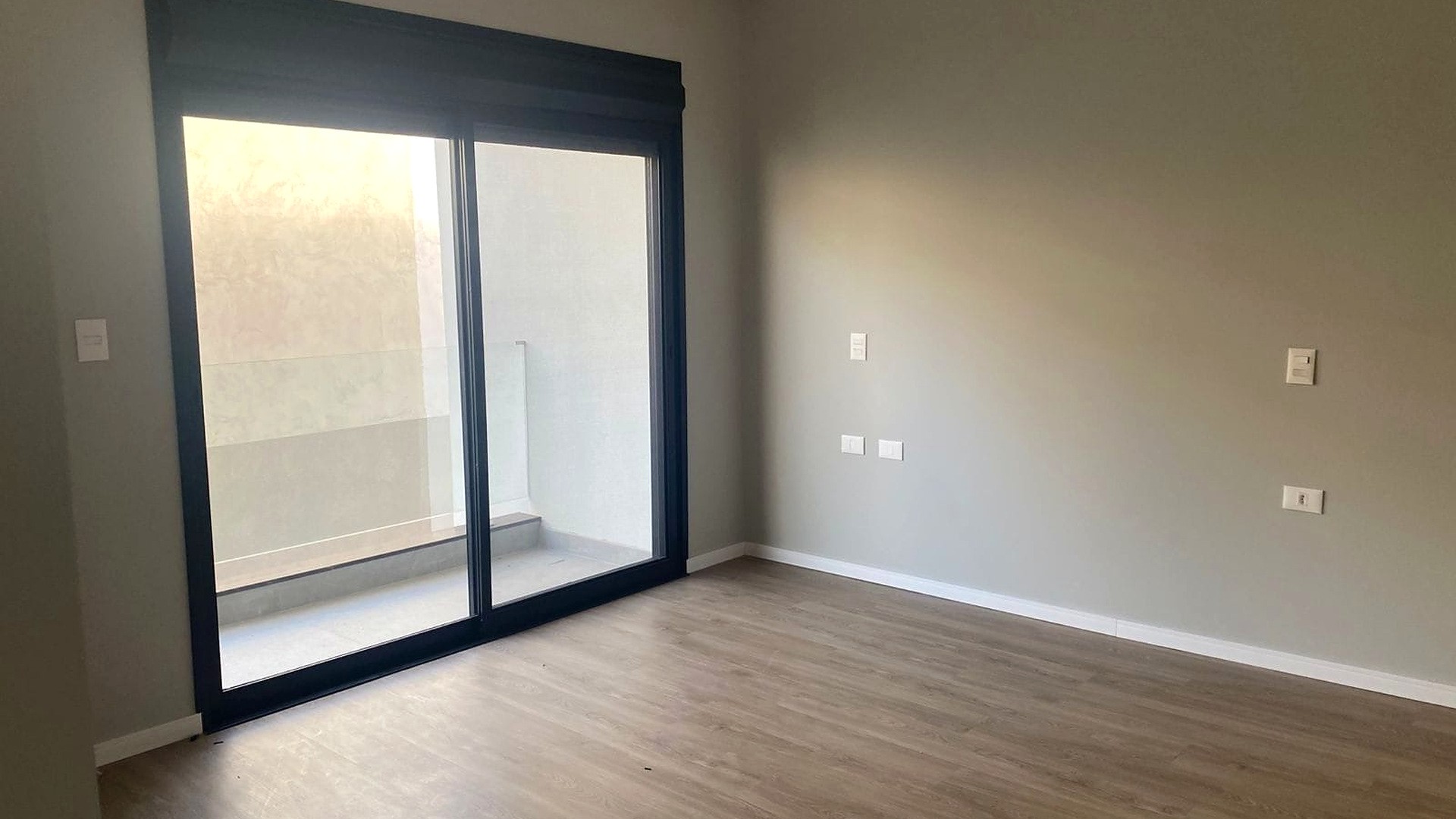 Casa de Alto Padrão no Urbanova no Condomínio Residencial Alphaville II em São José dos Campos — miniatura 26