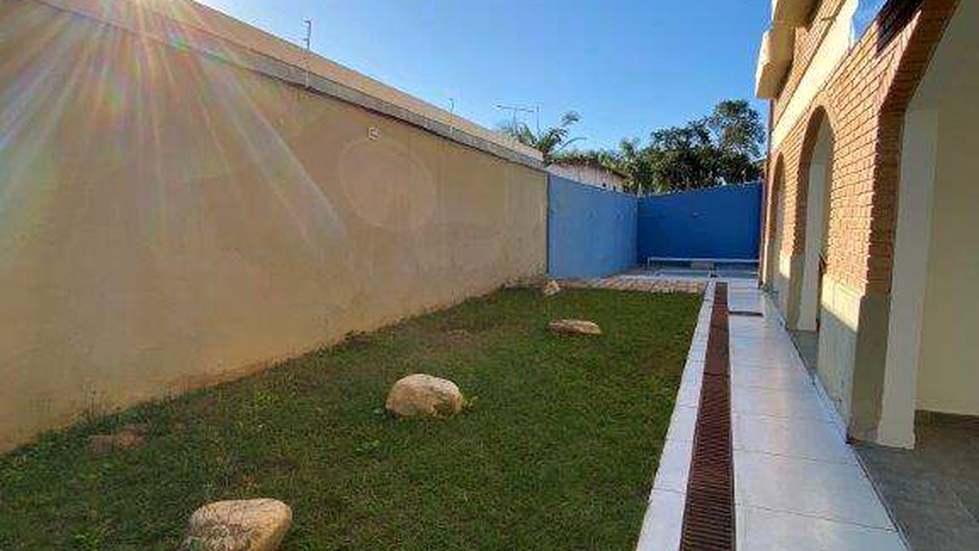 Casa à Venda no Jardim Esplanada em São José dos Campos — miniatura 2