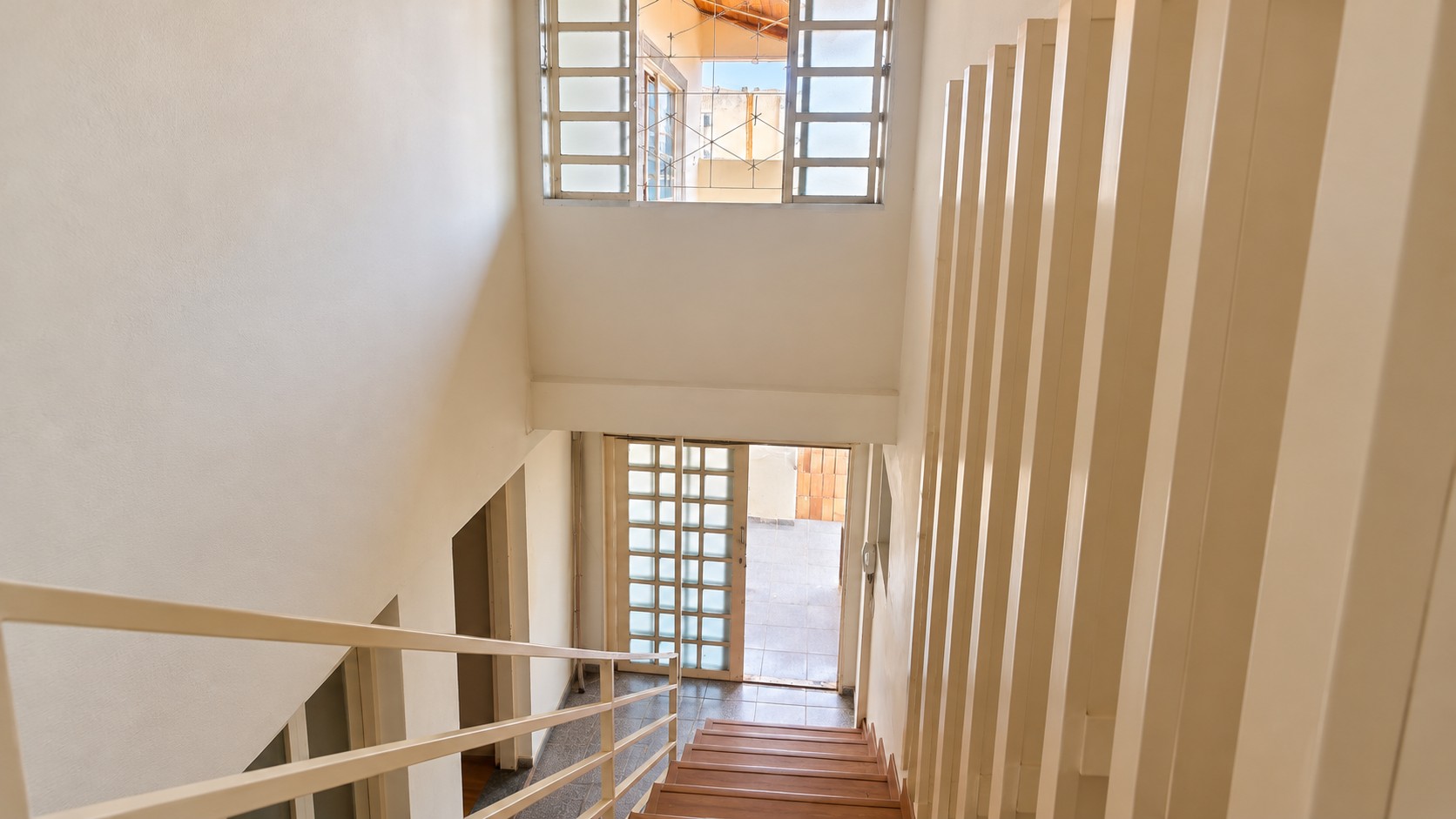 Casa com Duas Edículas à Venda no Jardim das Indústrias — miniatura 21