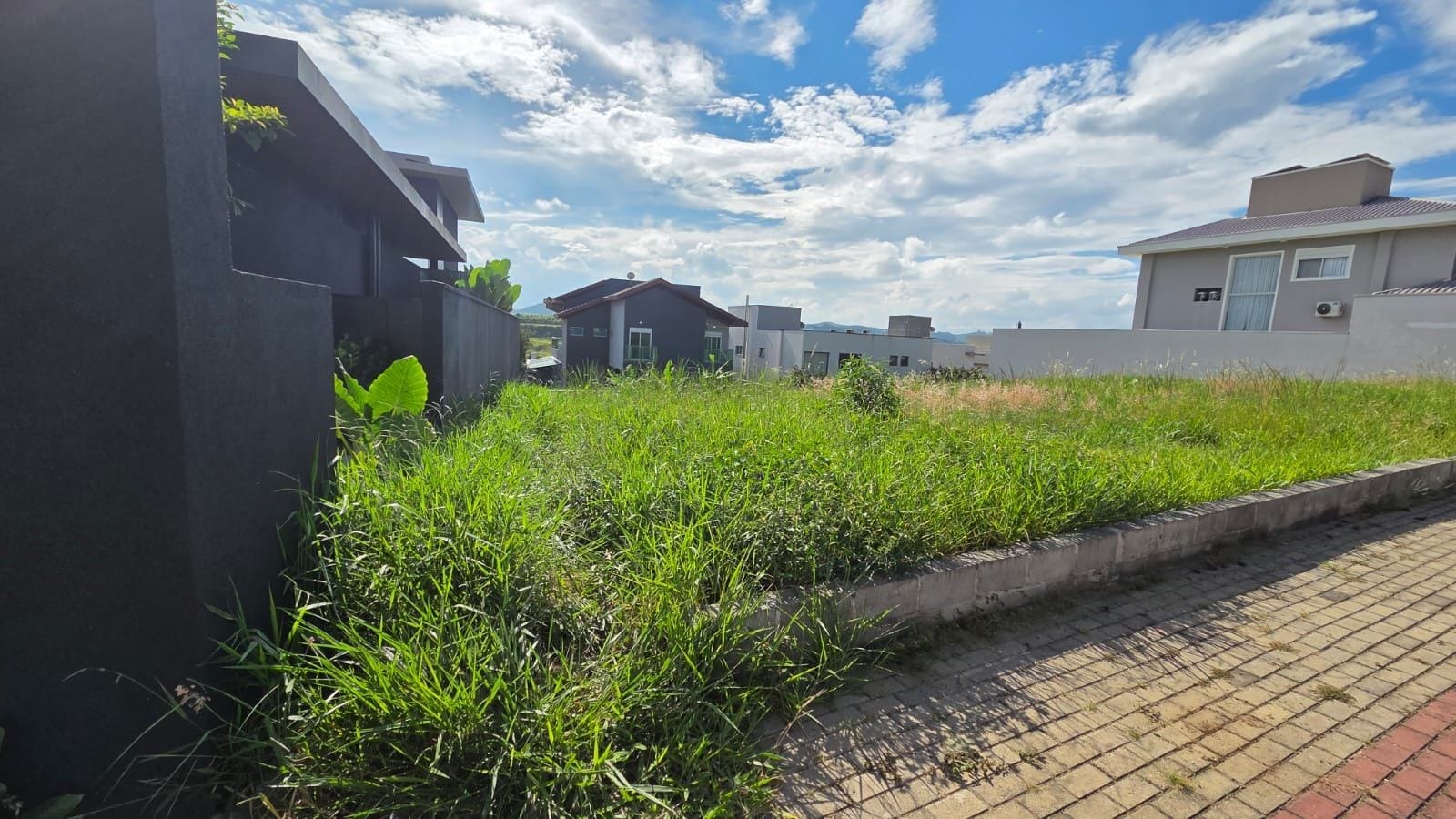 Terreno no Urbanova no Condomínio Residencial Jaguary em São José dos Campos — miniatura 6