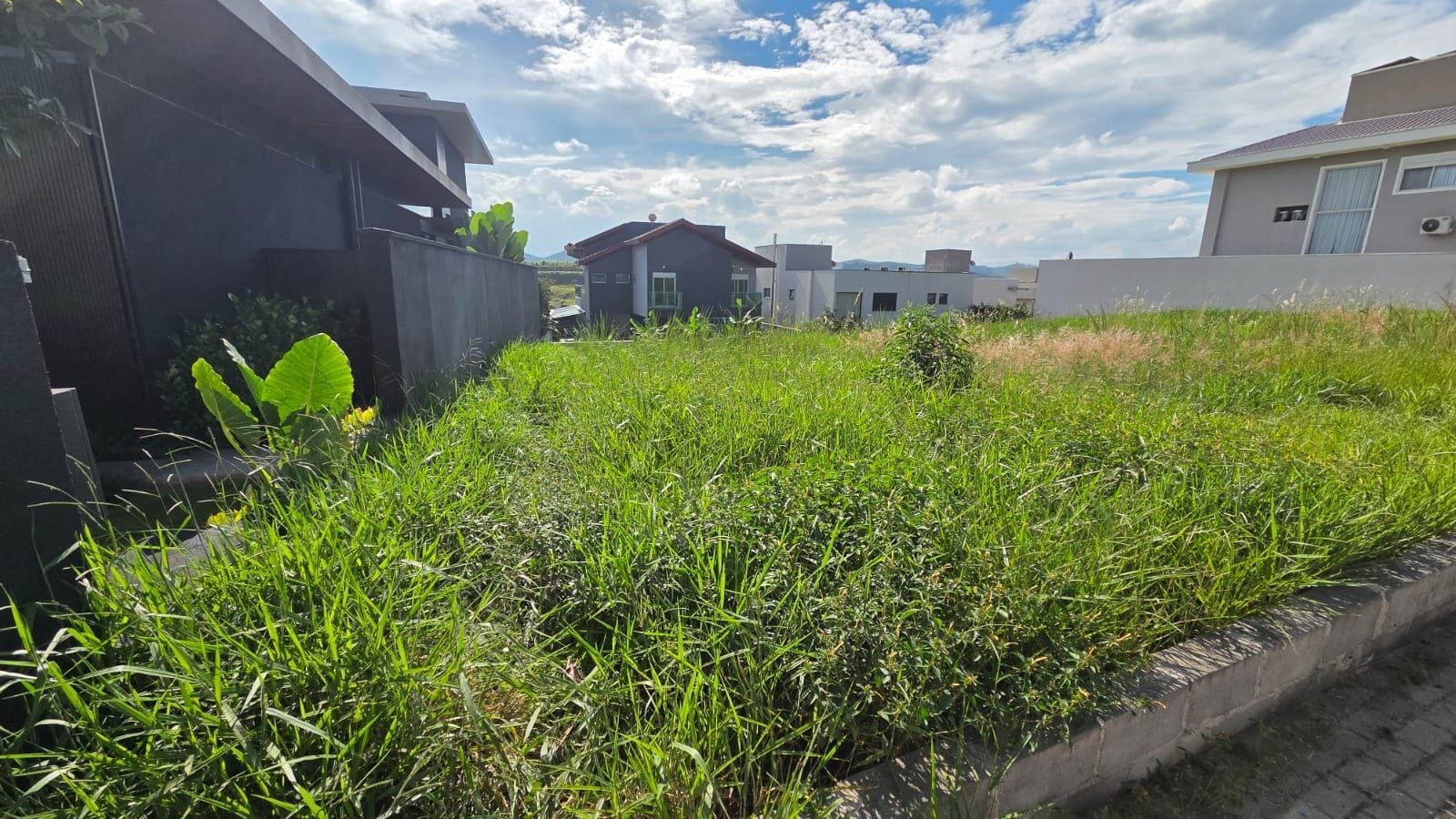 Terreno no Urbanova no Condomínio Residencial Jaguary em São José dos Campos — miniatura 10