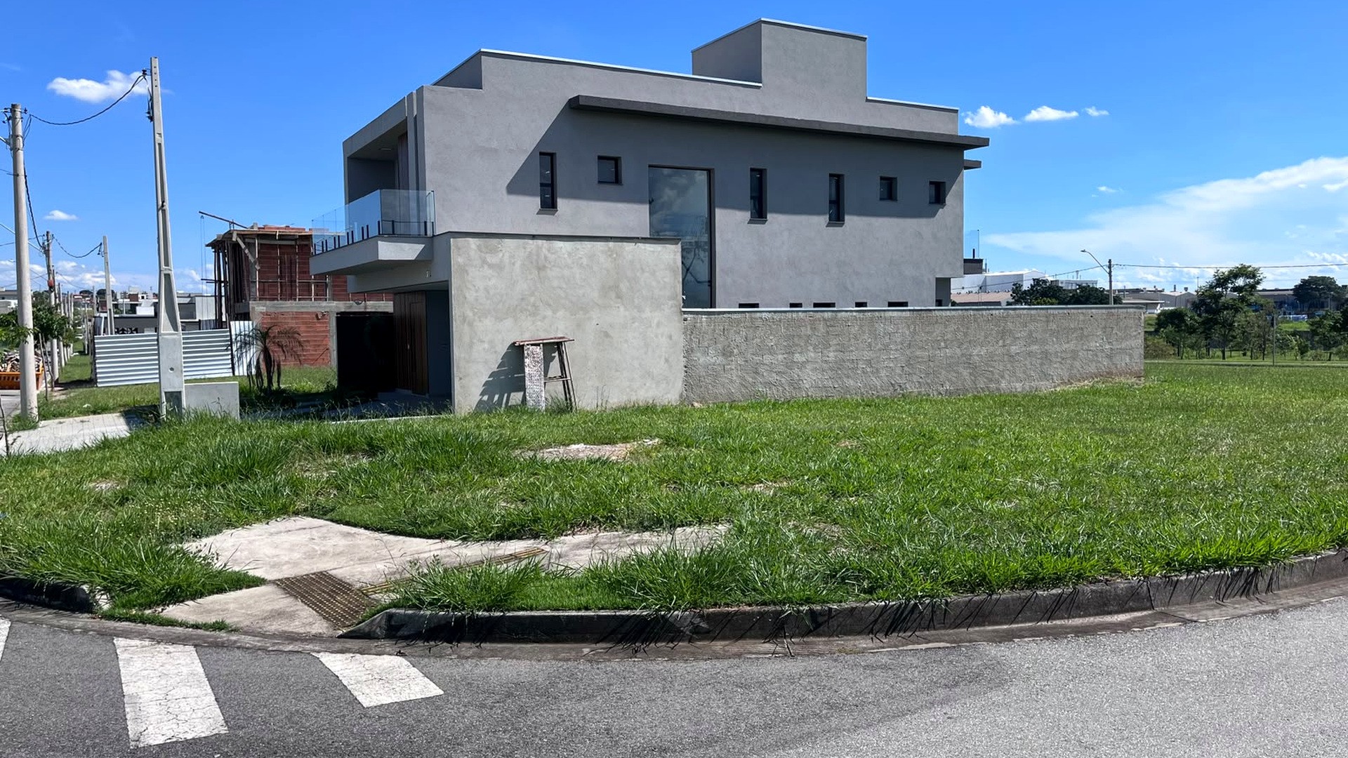 Terreno de Esquina à Venda no Condomínio Vereda dos Campos em São José dos Campos — miniatura 6